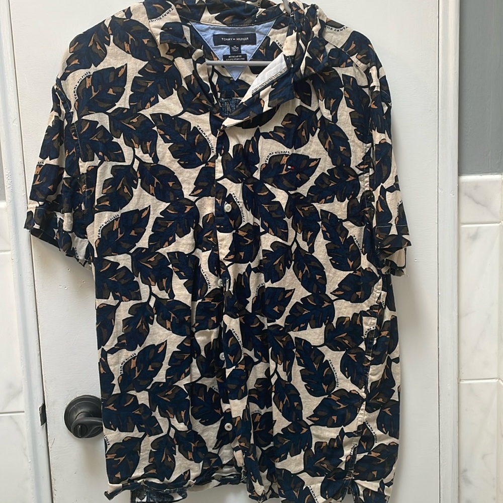 Tommy Hilfiger button down